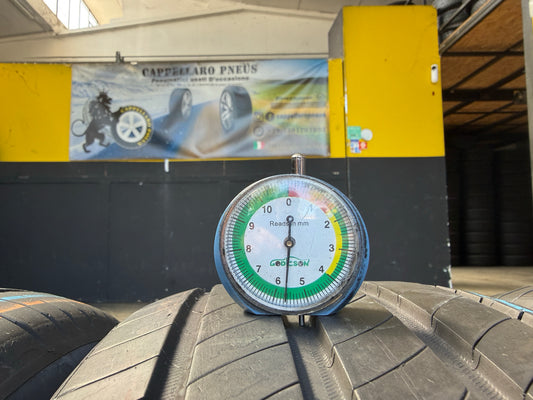 Usato: 4 Pneumatici Michelin Primacy 4 215/55R17 94V Estivi 85% residui