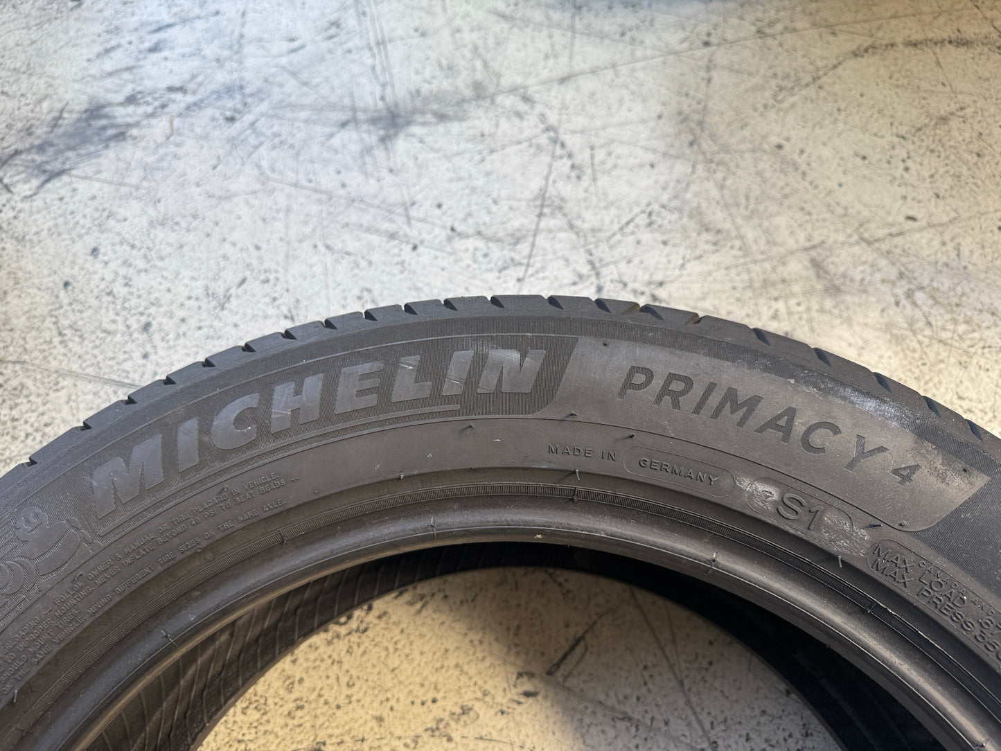 Usato: 4 Pneumatici Michelin Primacy 4 215/55R17 94V Estivi 85% residui