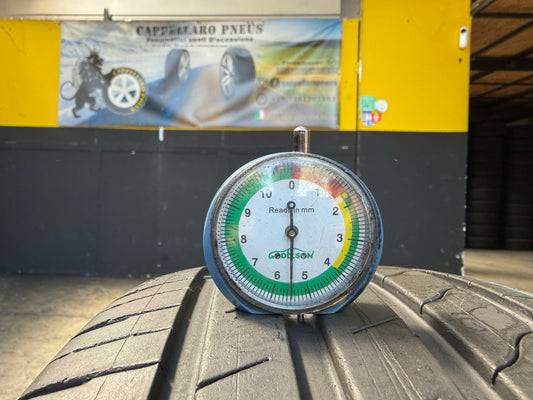 Usato: 2 Pneumatici Goodyear EfficientGrip Performance 2 215/55R17 98W XL Estivi 85% residui
