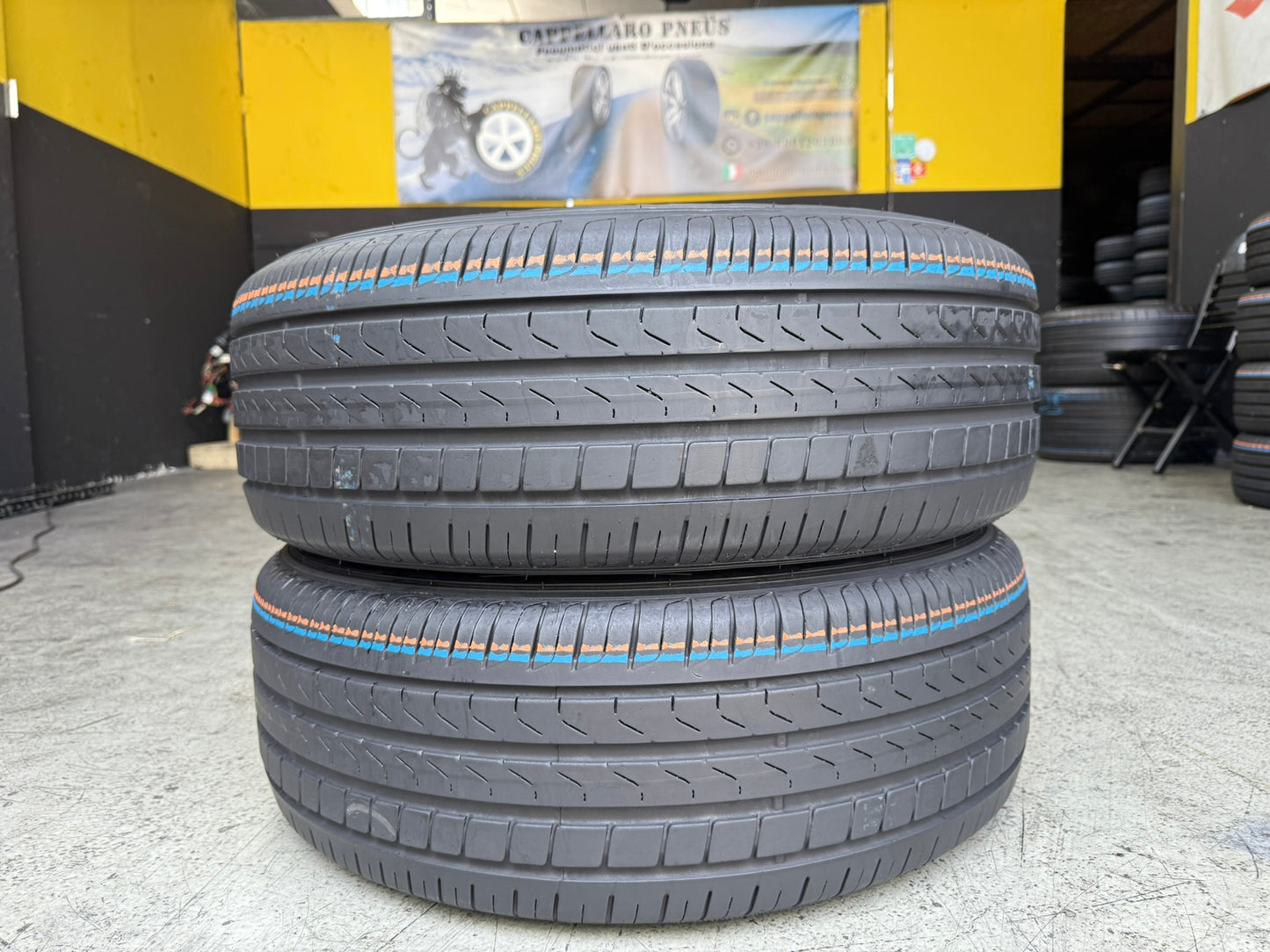 Usato: 2 Gomme 225/65R17 102H Pirelli Estive 80% residui