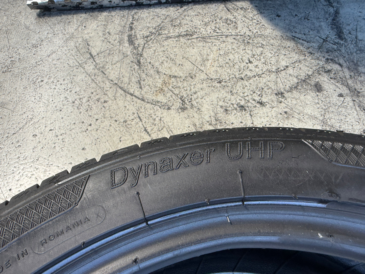 Usato: 4 Pneumatici Kleber Dynaxer UHP 215/45R17 91W XL Estivi 90% residui