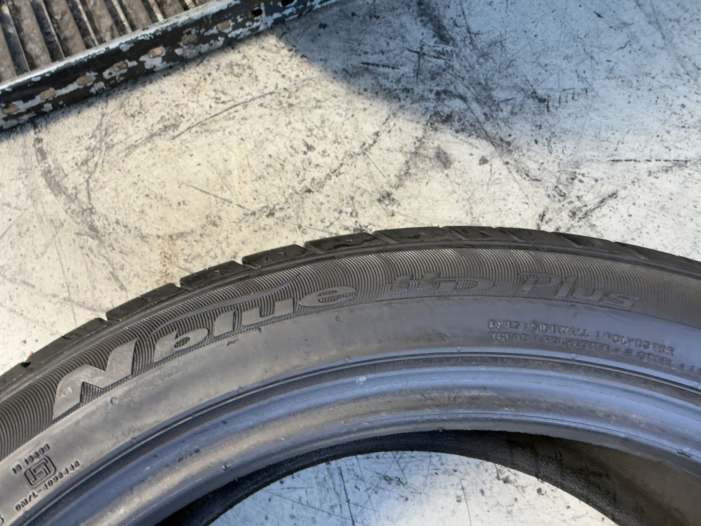 Usato: 4 Pneumatici Nexen Nfera RU1 215/45R17 91W XL Estivi 85% residui