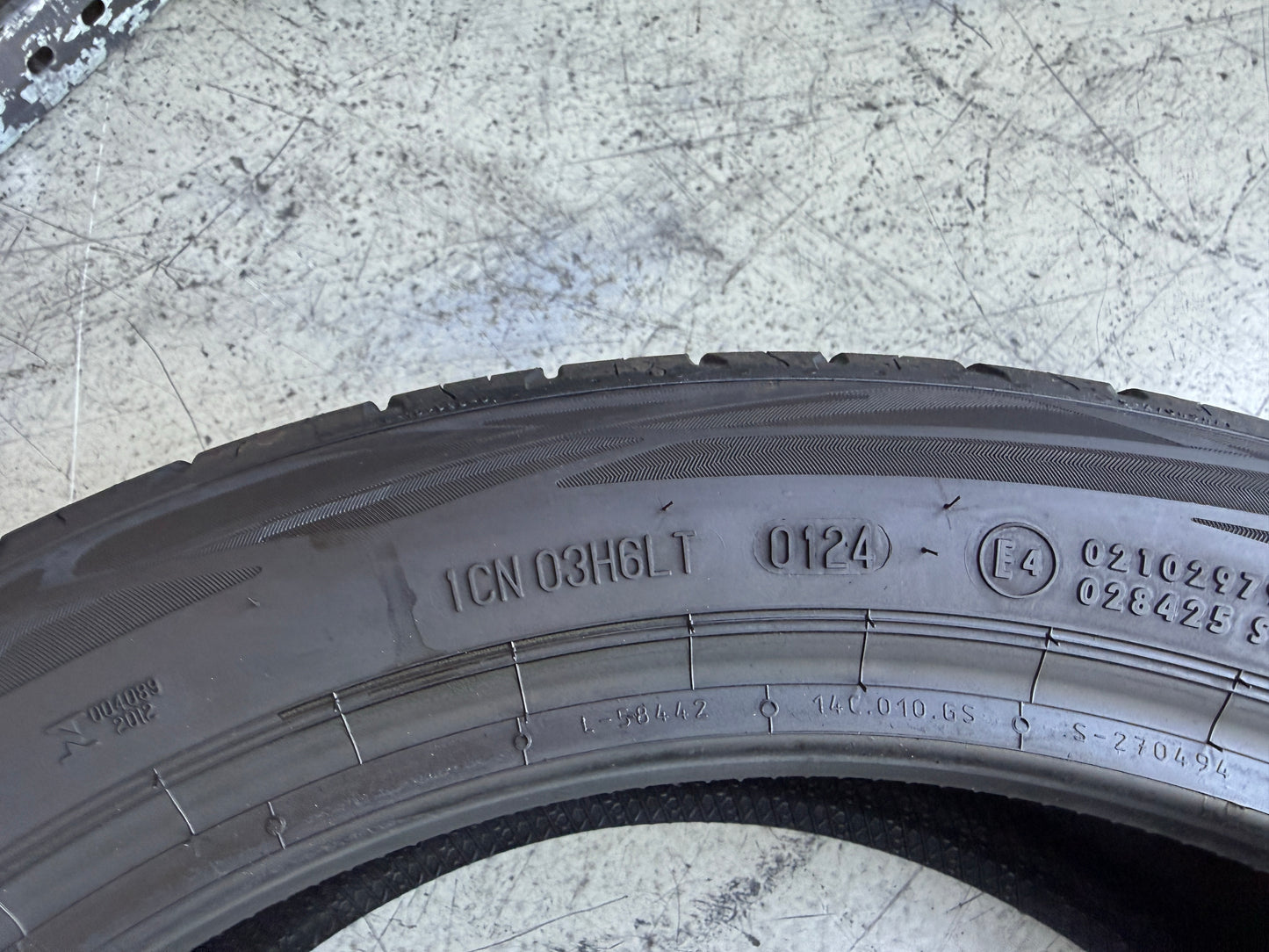 Usato: 4 Pneumatici Continental EcoContact 6 205/45R17 88H XL Estivi 90% residui DOT 2024