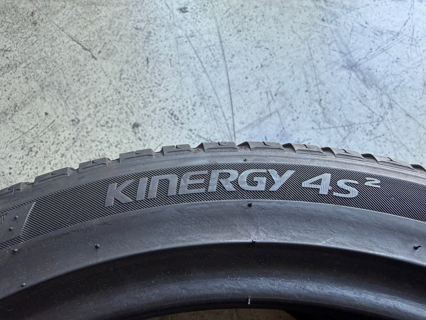 Usato: 2 Pneumatici Hankook Kinergy 4S2 205/45R17 88V XL 4 Stagioni 90% residui