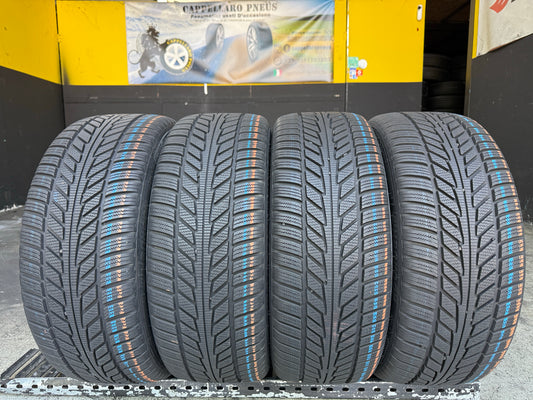 Usato: 4 Pneumatici Hankook i*cept TO EV SoundAbsorber 235/45R18 98V XL Invernali 99% residui DOT 2025