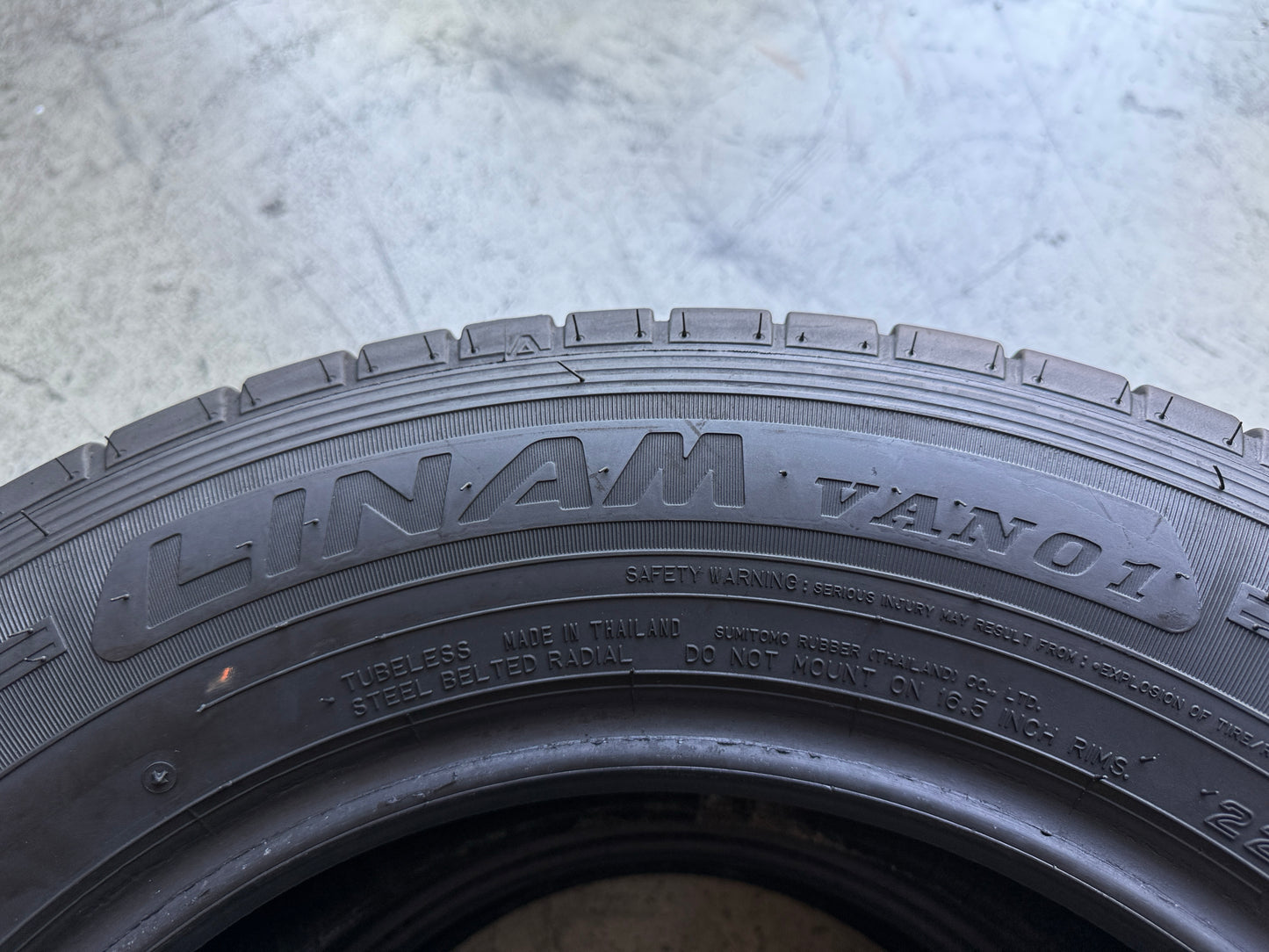 Usato: 2 Pneumatici Falken Linam VAN01 225/65R16C 112/110T Estivi 85% residui