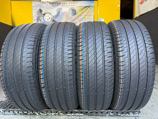 Usato: 4 Pneumatici Michelin Agilis 3 215/65R16C 106/104T Estivi 85% residui