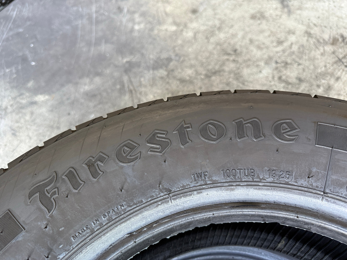 Usato: 2 Pneumatici Firestone Vanhawk 3 215/70R15C 109/107S Estivi 90% residui DOT 2025