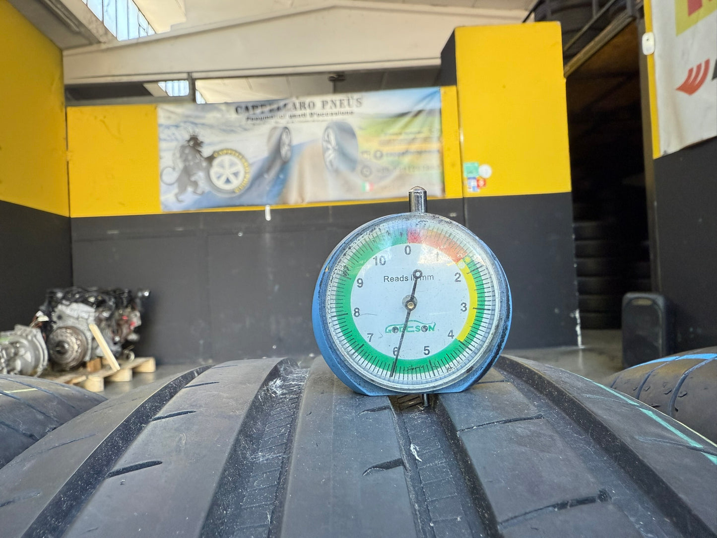 Usato: 4 Gomme 225/45R19 96W XL Goodyear Estive 85%-90% residui