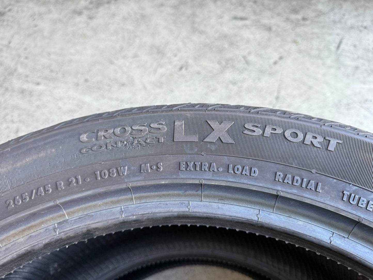 Usato: 2 Gomme 265/45R21 108W XL Continental Estive 80% residui