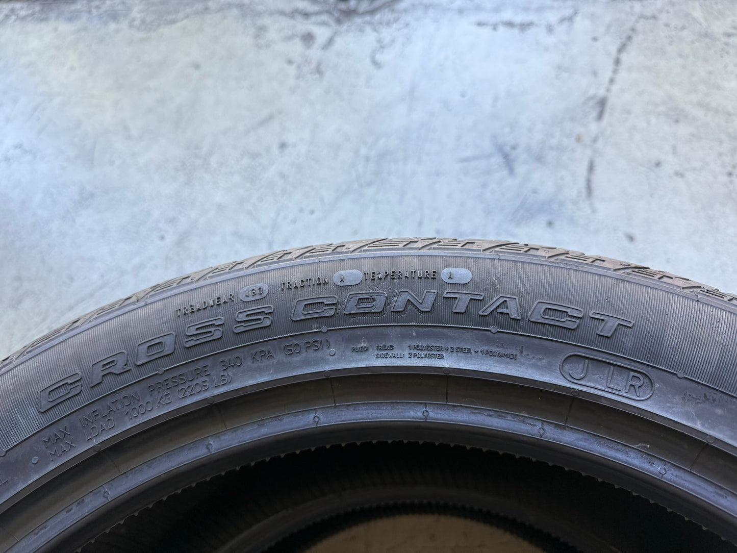 Usato: 2 Gomme 265/45R21 108W XL Continental Estive 80% residui