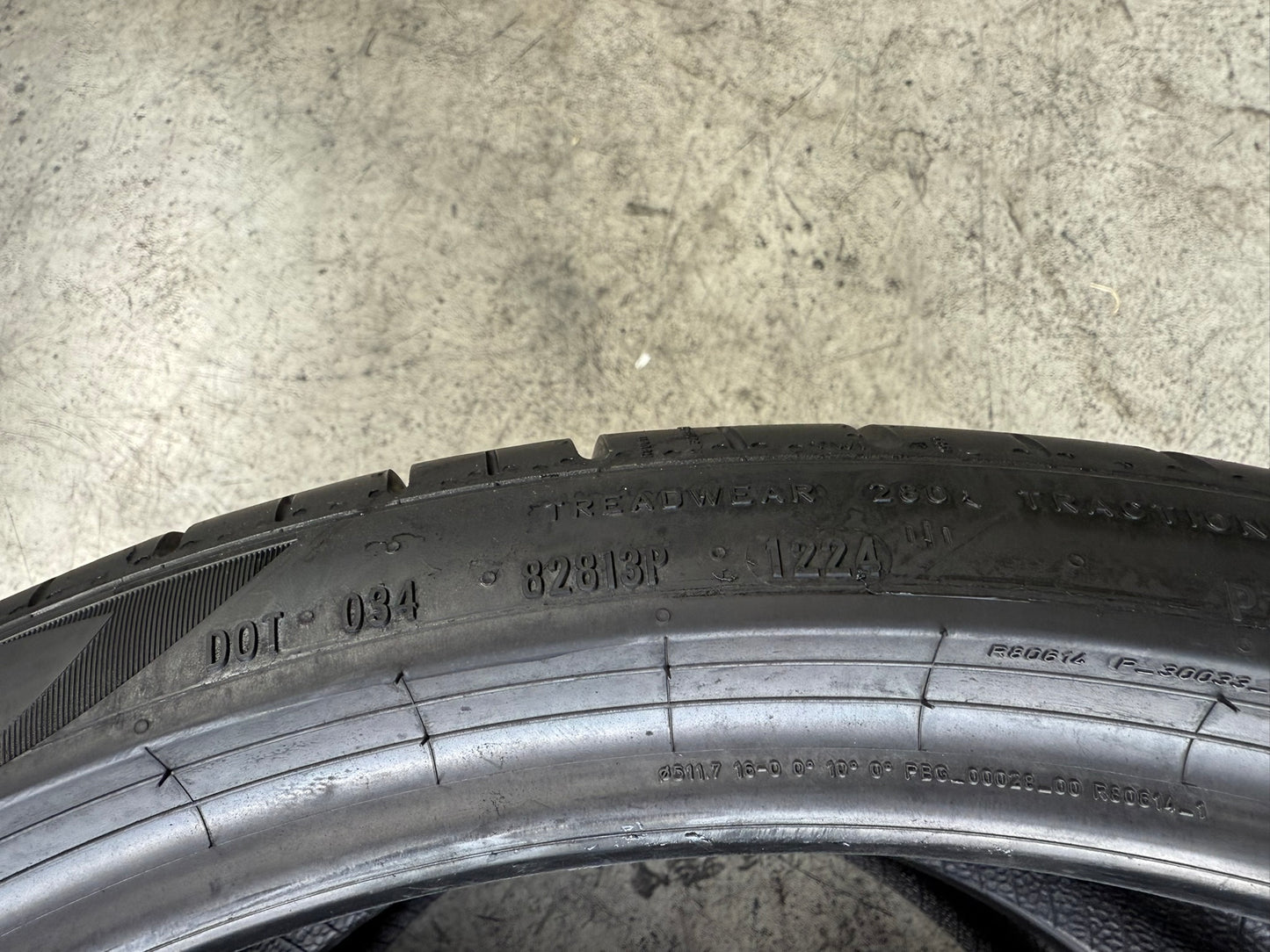 Usato: 2 Gomme 275/30ZR20 97Y XL Pirelli Estive 95% residui