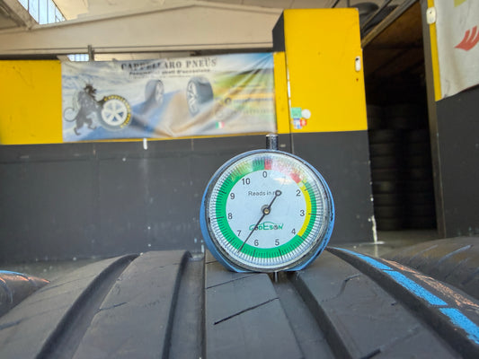 Usato: 4 Pneumatici Goodyear EfficientGrip Performance 2 205/55R16 91V Estivi 85/95% residui DOT 2024