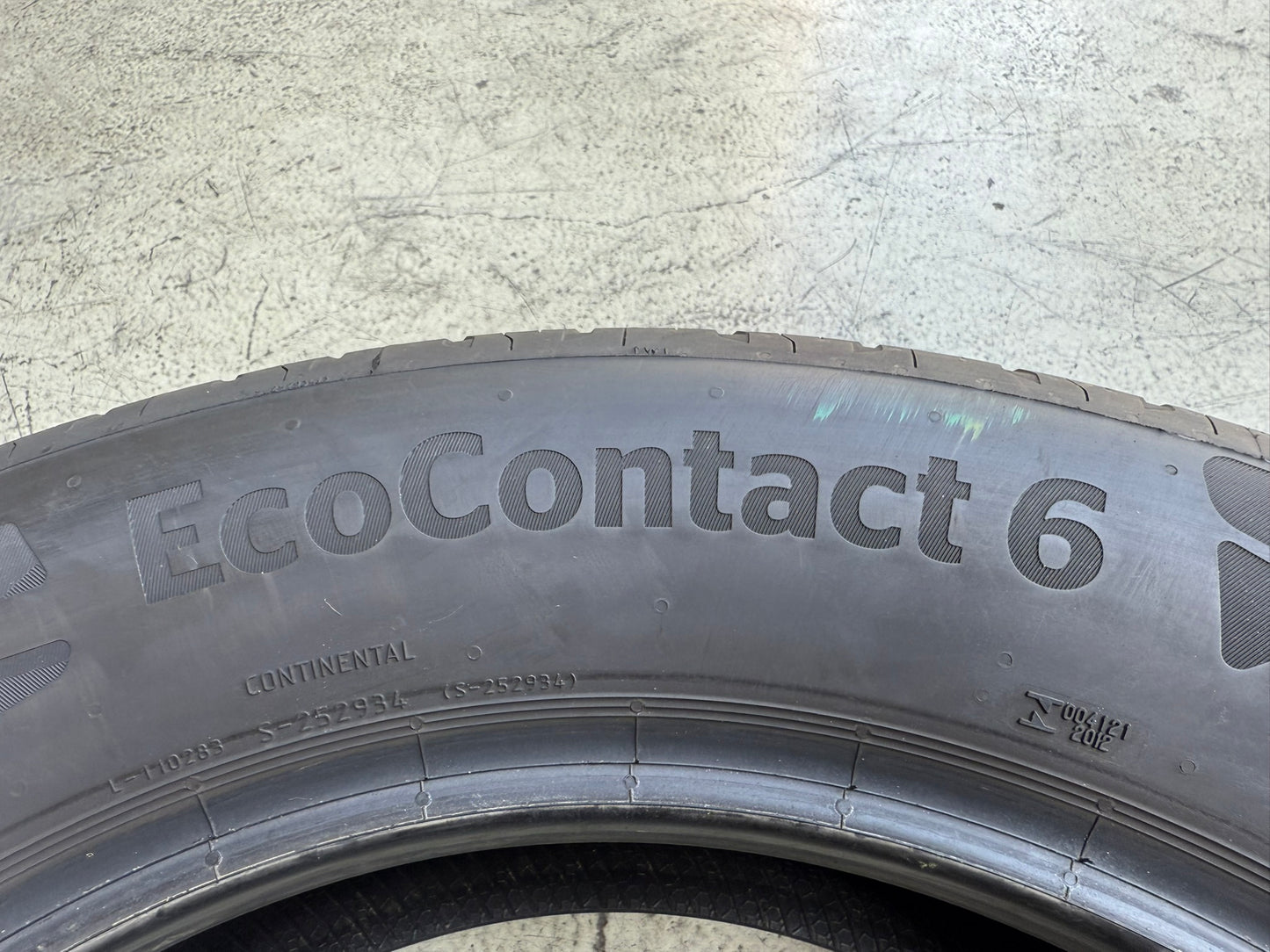 Usato: 4 Gomme 215/60R17 96H Continental Estive 90% residui
