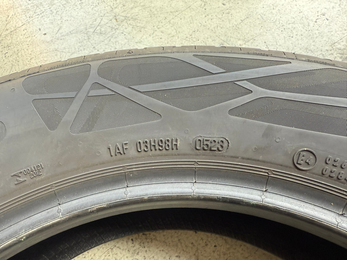 Usato: 4 Gomme 215/60R17 96H Continental Estive 90% residui