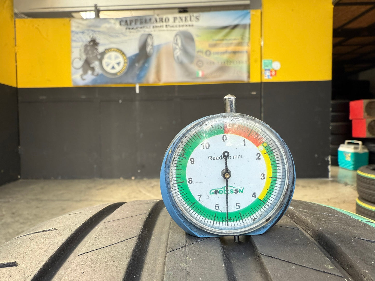 Usato: 2 Gomme 225/45R17 94Y Bridgestone Estive 85% residui