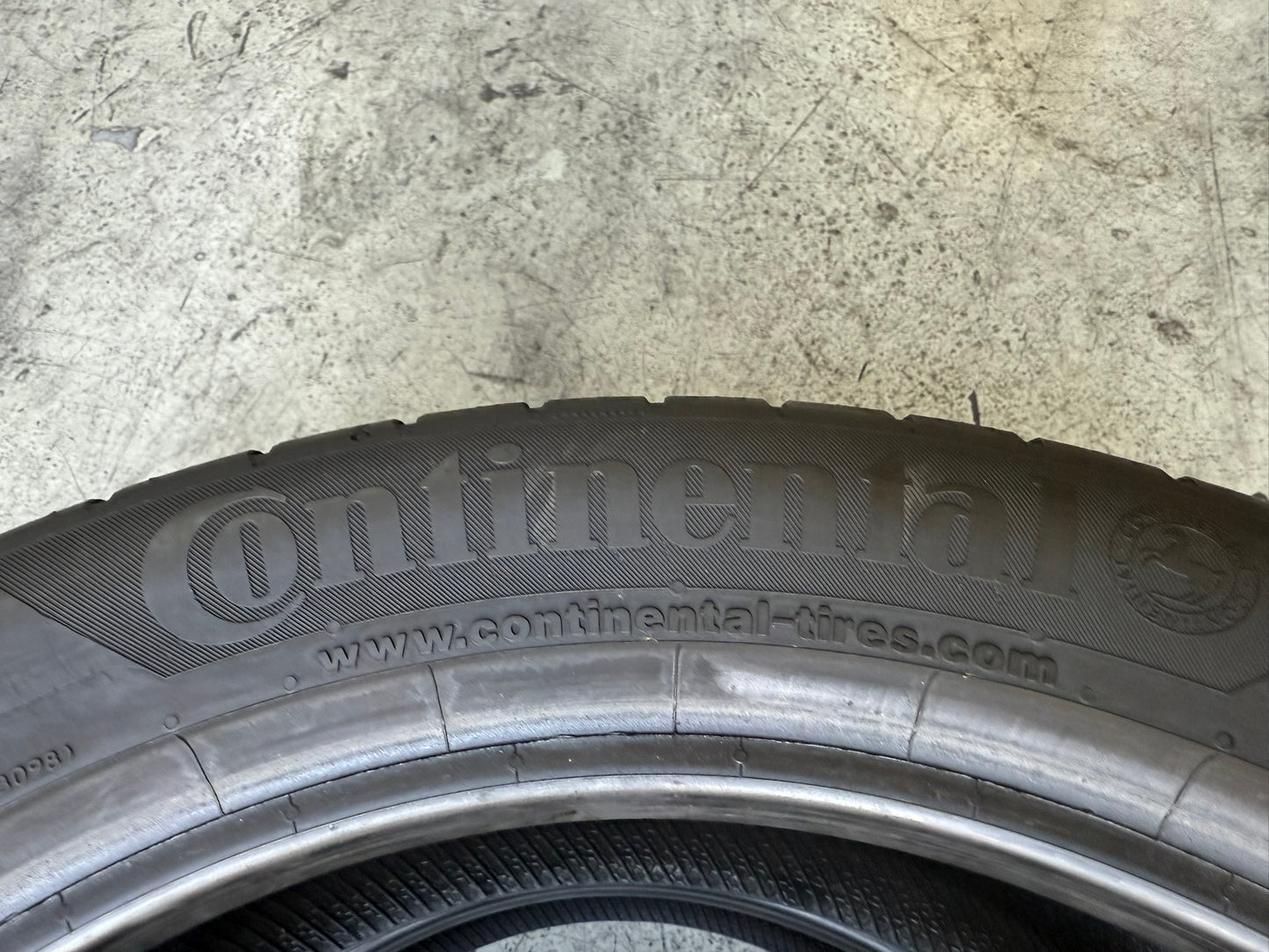 Usato: 2 Gomme 225/45R17 94V XL Continental Estive 90% residui