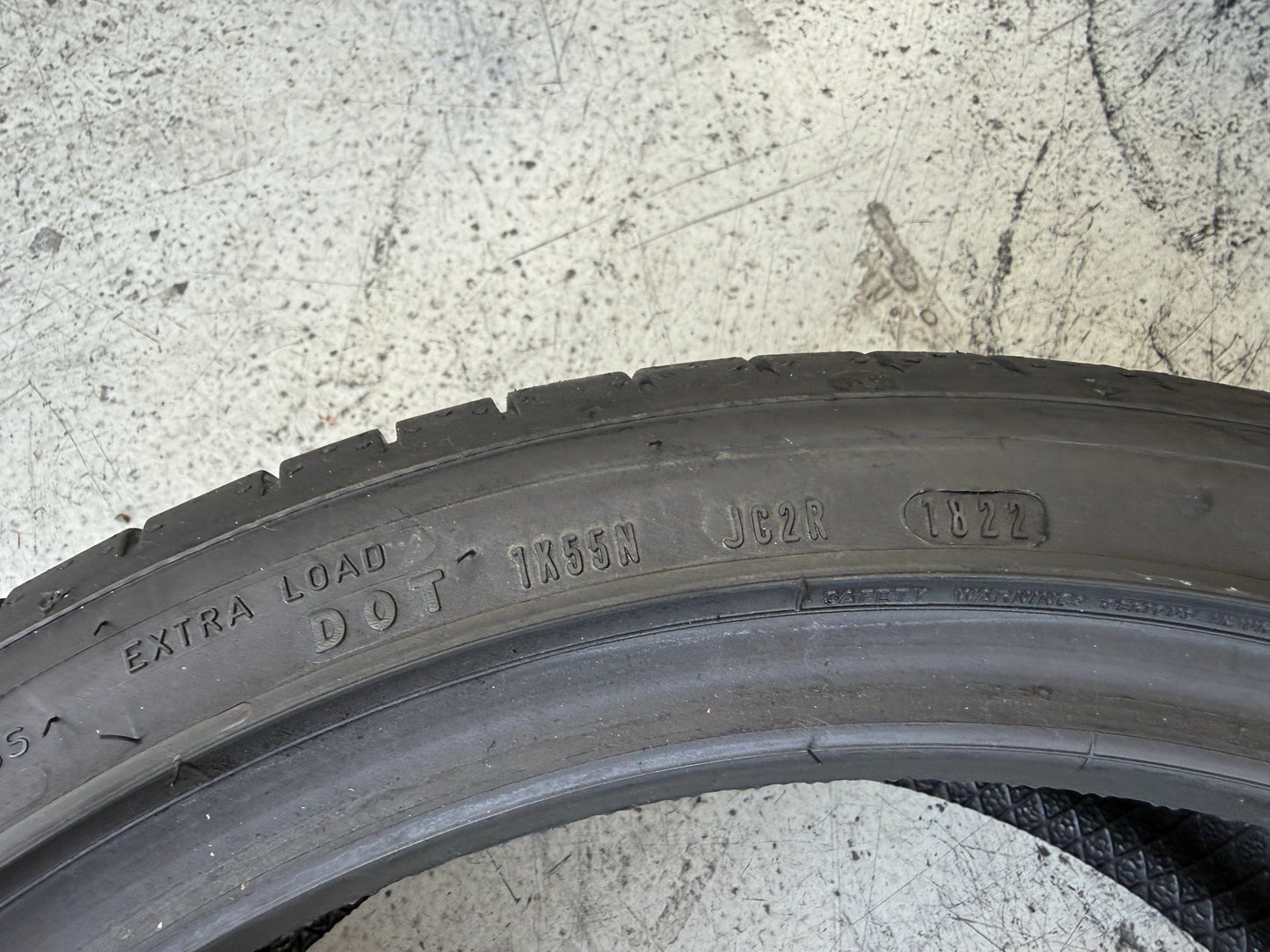 Usato: 4 Pneumatici x2 Goodyear x2 Dunlop 225/40R18 92Y XL Estivi 90/95% residui
