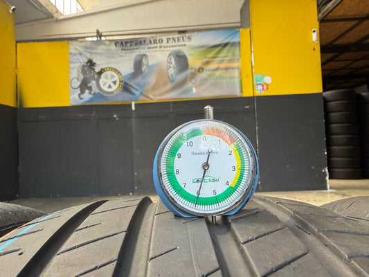Usato: 4 Pneumatici x2 Nexen x2 Hankook 225/45R18 95W 95Y XL Estivi 90% residui