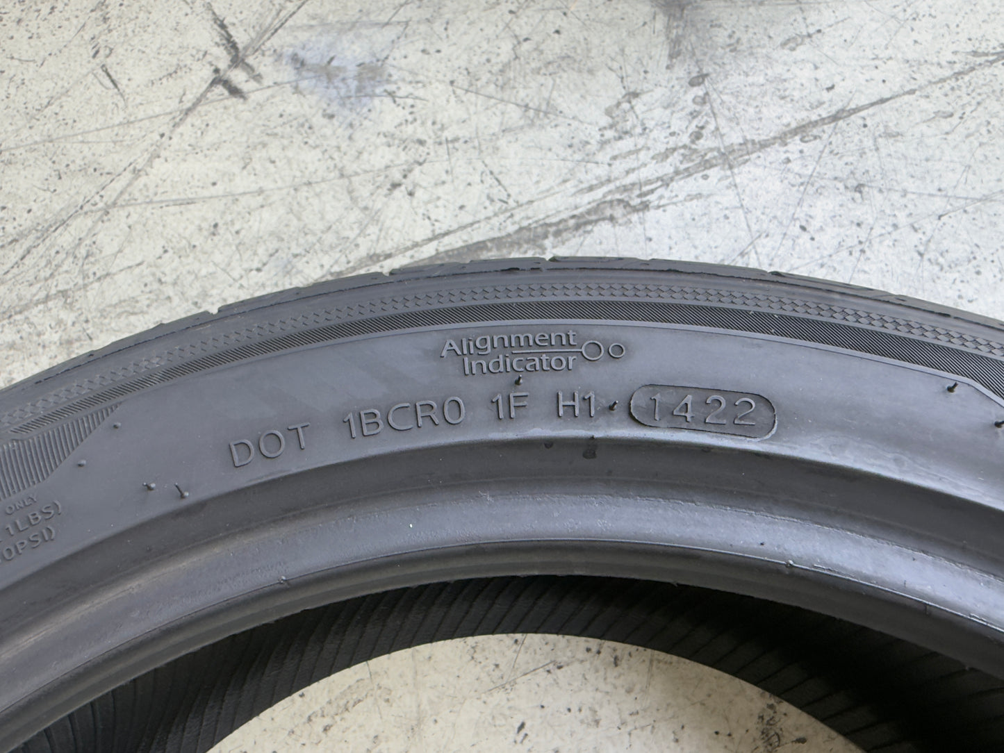 Usato: 4 Pneumatici x2 Nexen x2 Hankook 225/45R18 95W 95Y XL Estivi 90% residui