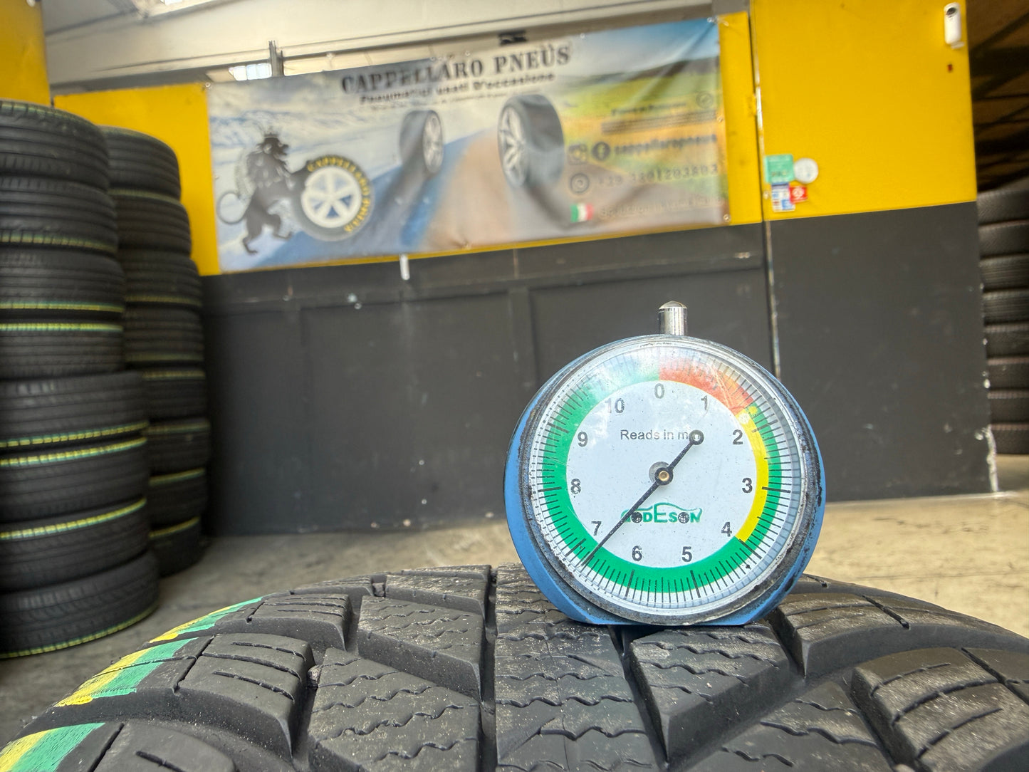 Usato: 2 Pneumatici Nexen N’Blue 4Season 225/55R17 101V XL 4 Stagioni 90% Residui