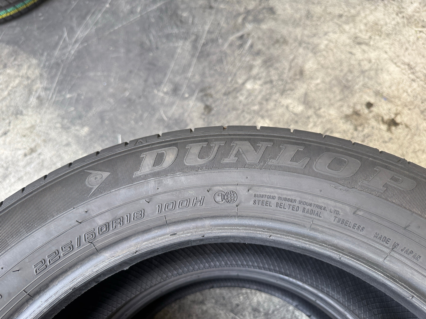 Usato: 2 Pneumatici Dunlop Grandtrek PT30 225/60R18 100H Estivi 85% Residui