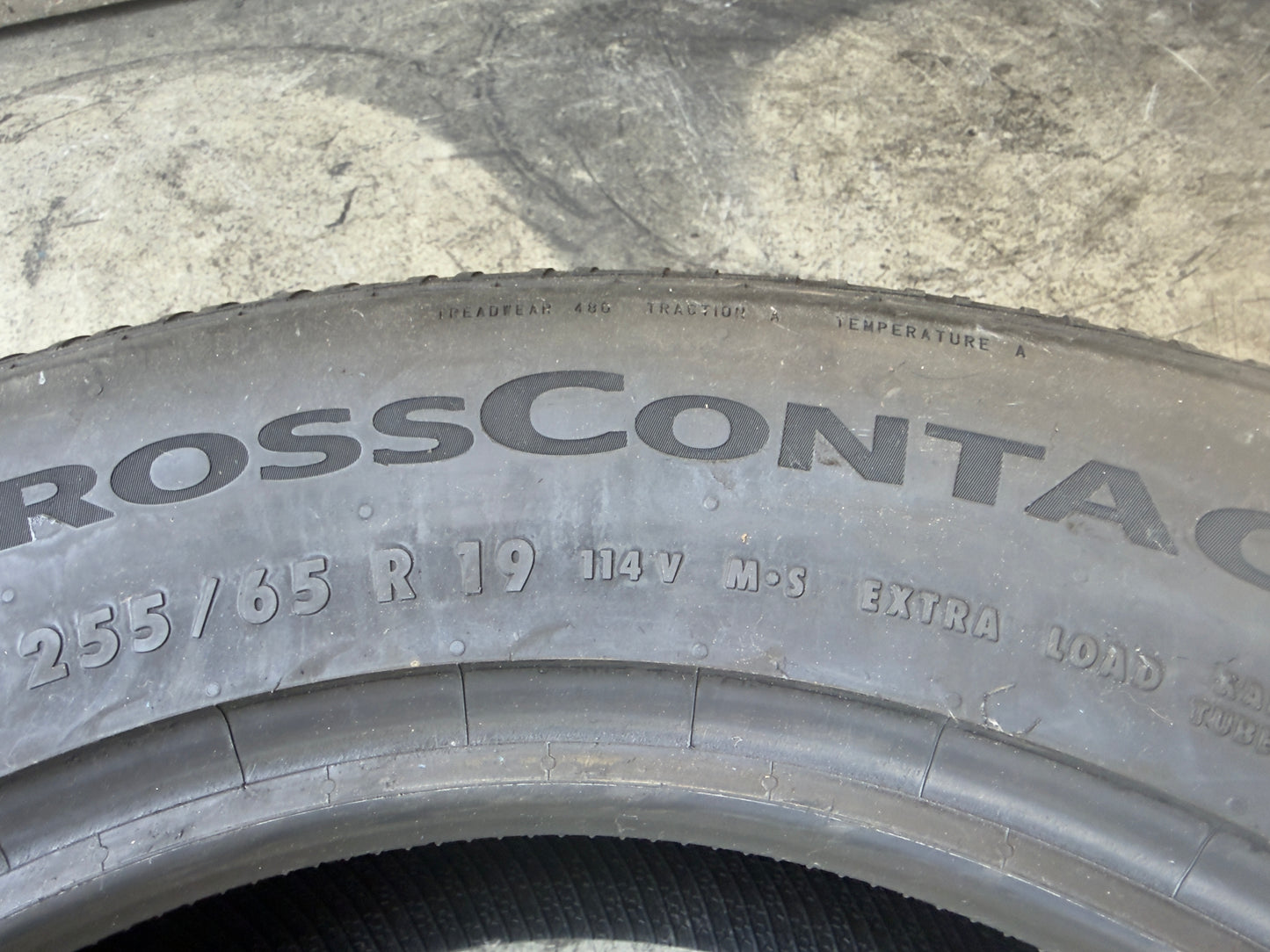Usato: 4 Pneumatici Continental CrossContact RX 255/65R19 114V XL LR 4 Stagioni 80% Residui