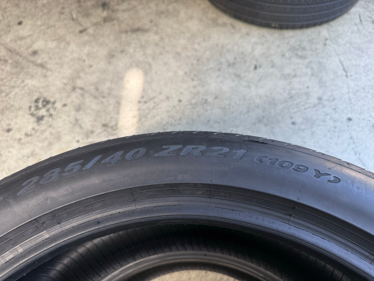 Usato: 2 Pneumatici Pirelli P Zero 285/40R21 (109Y) XL N0 Estivi 85% Residui