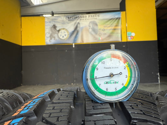 Usato: 4 Gomme 205/55R16 91H Pirelli Invernali 99% residui