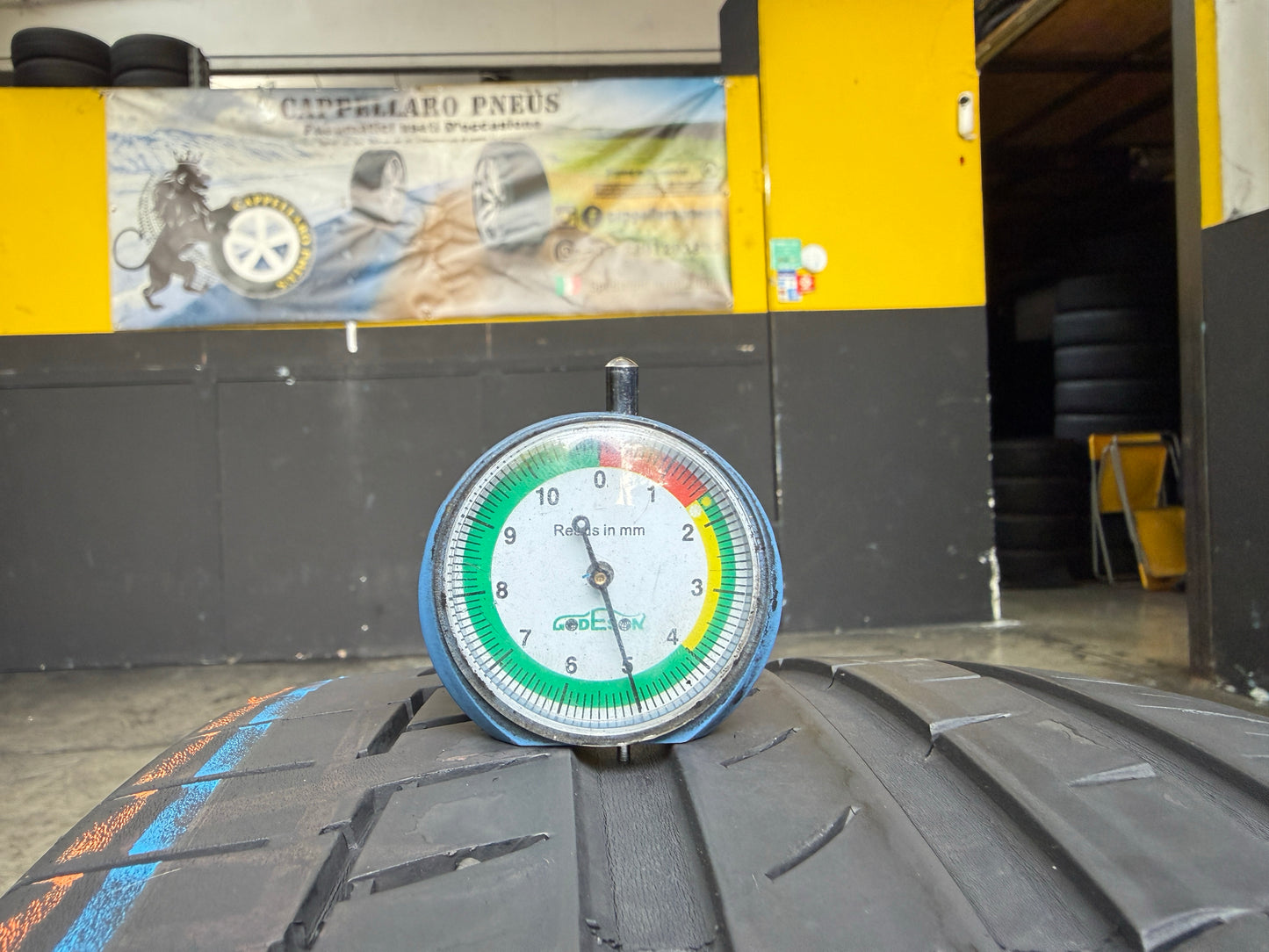 Usato: 2 Pneumatici Continental PremiumContact 6 225/40R18 92W XL FR Estive 80% Residui