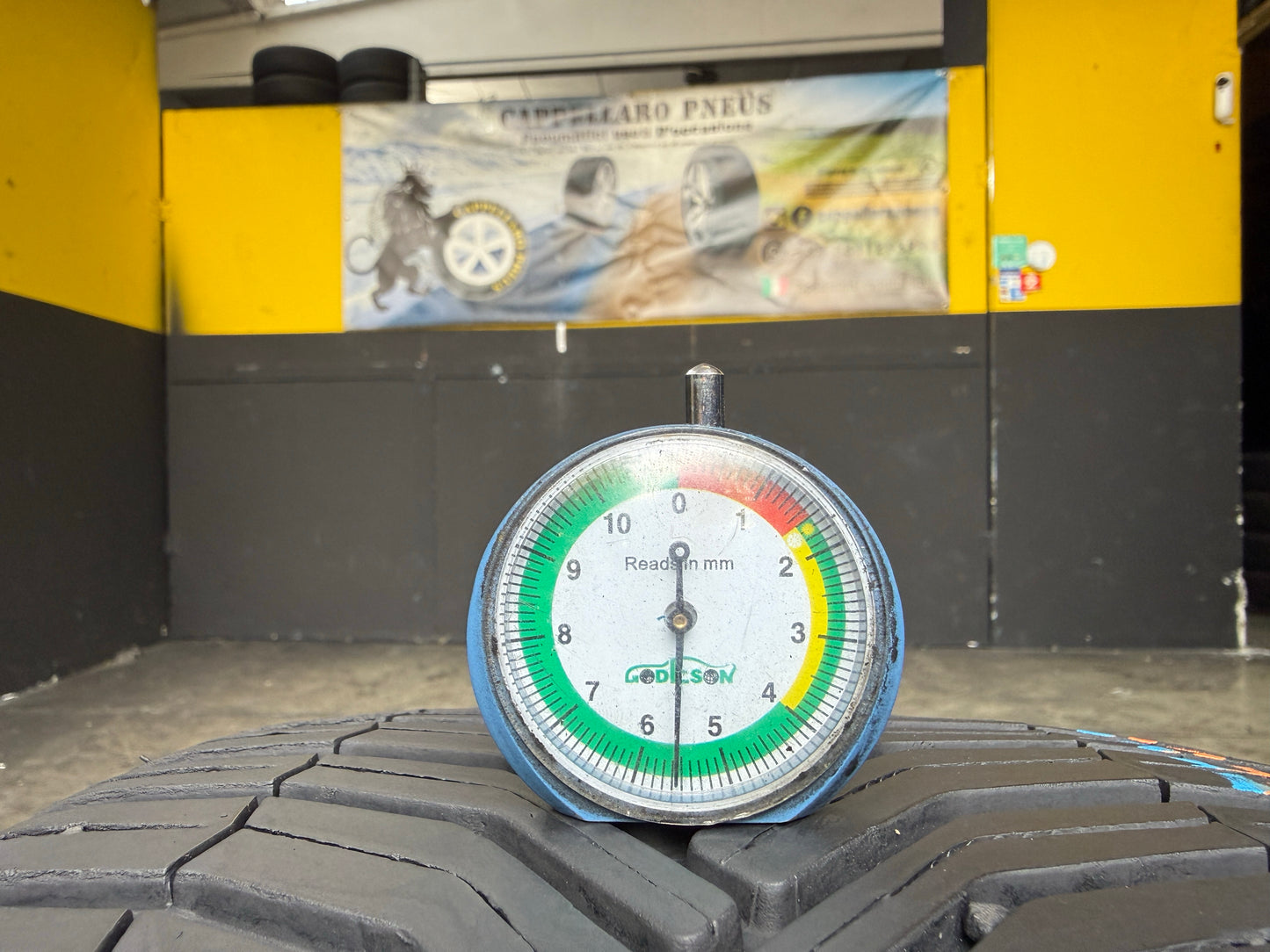 Usato: 2 Pneumatici Michelin CrossClimate+ 225/40R18 92Y XL Run Flat MFS 4 Stagioni 80% Residui