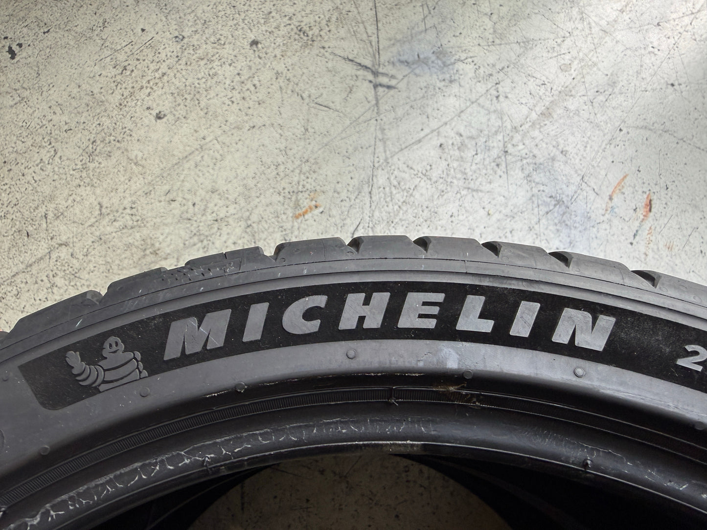 Usato: 2 Pneumatici Michelin Pilot Sport 5 225/40ZR18 92Y XL Estive 75% Residui
