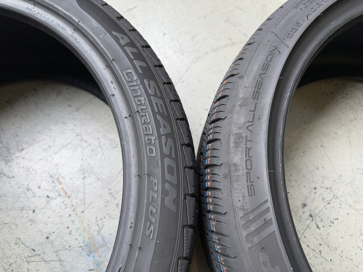 Usato: 4 Pneumatici Pirelli Cinturato All Season SF2 + Dunlop Sport All Season XL 225/40R18 92Y 4 Stagioni 80% Residui