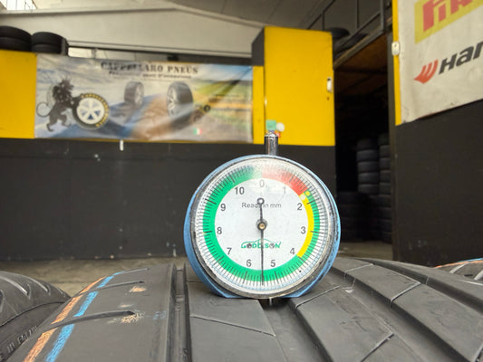 Usato: 4 Pneumatici Bridgestone Turanza T005 XL 225/40R18 92Y Estive 85% Residui