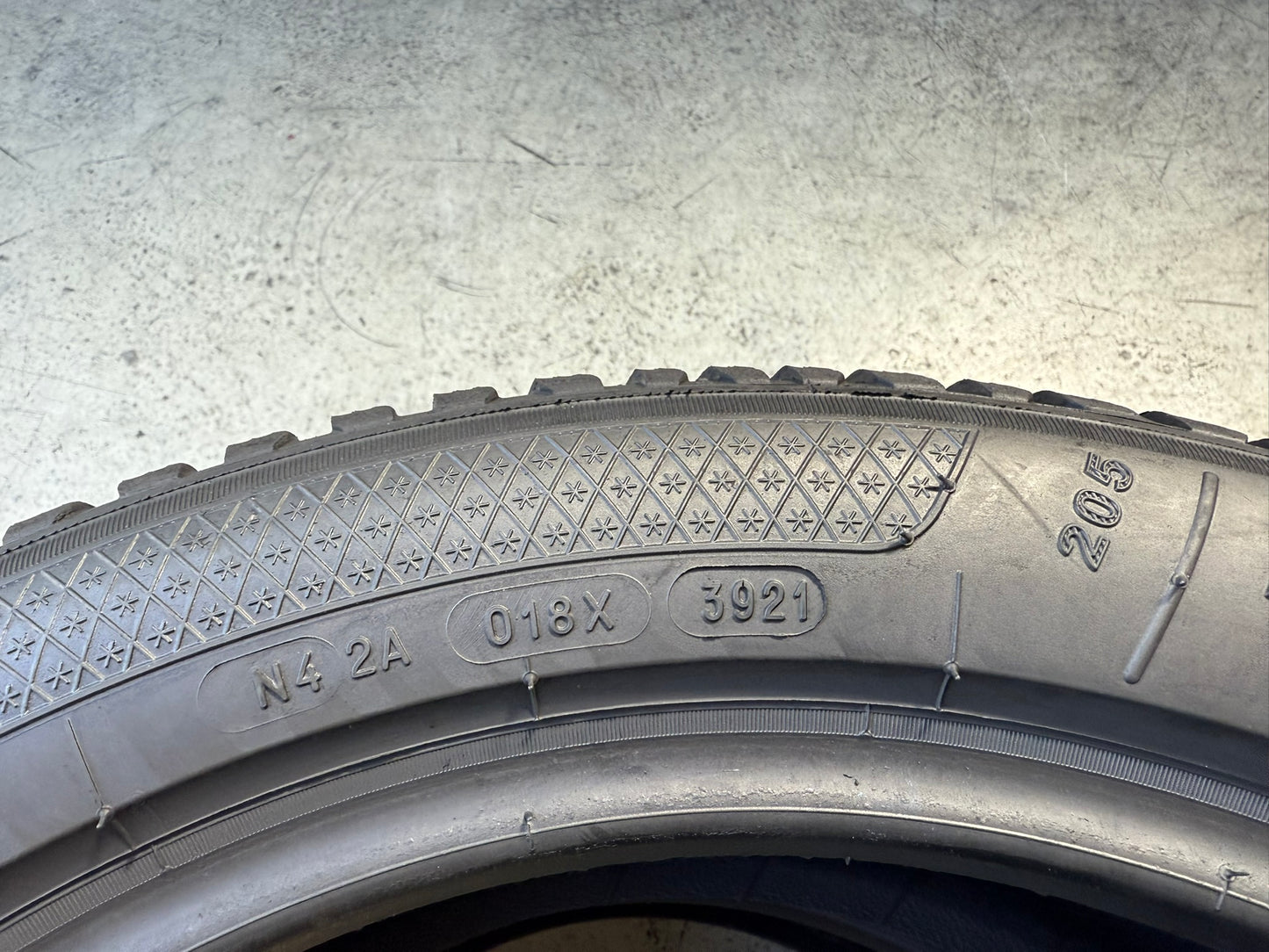 Usato: 2 Gomme 205/55R17 95V XL Kleber Invernali 85% residui