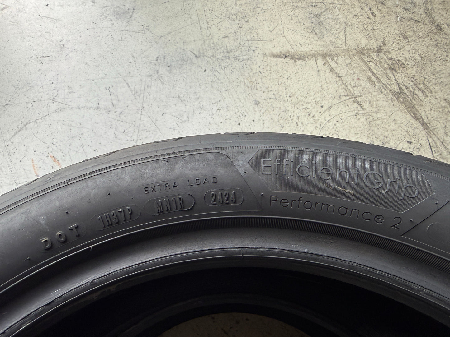 Usato: 2 Pneumatici Goodyear EfficientGrip Performance 2 205/50R17 93W XL Estive 85% Residui