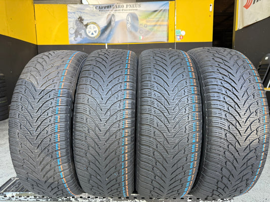 Usato: 4 Gomme 225/60R18 104H XL Nokian Invernali 85% residui