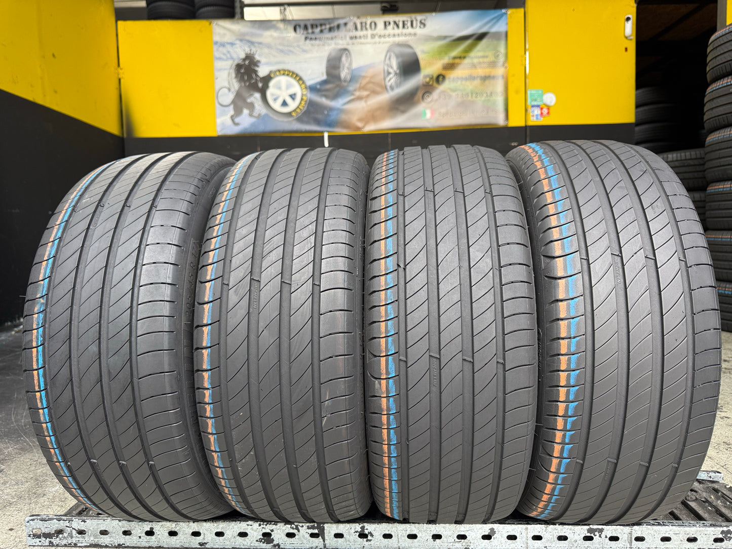 Usato: 4 Pneumatici Michelin Primacy 4 205/45R17 88H XL Estive 80% Residui