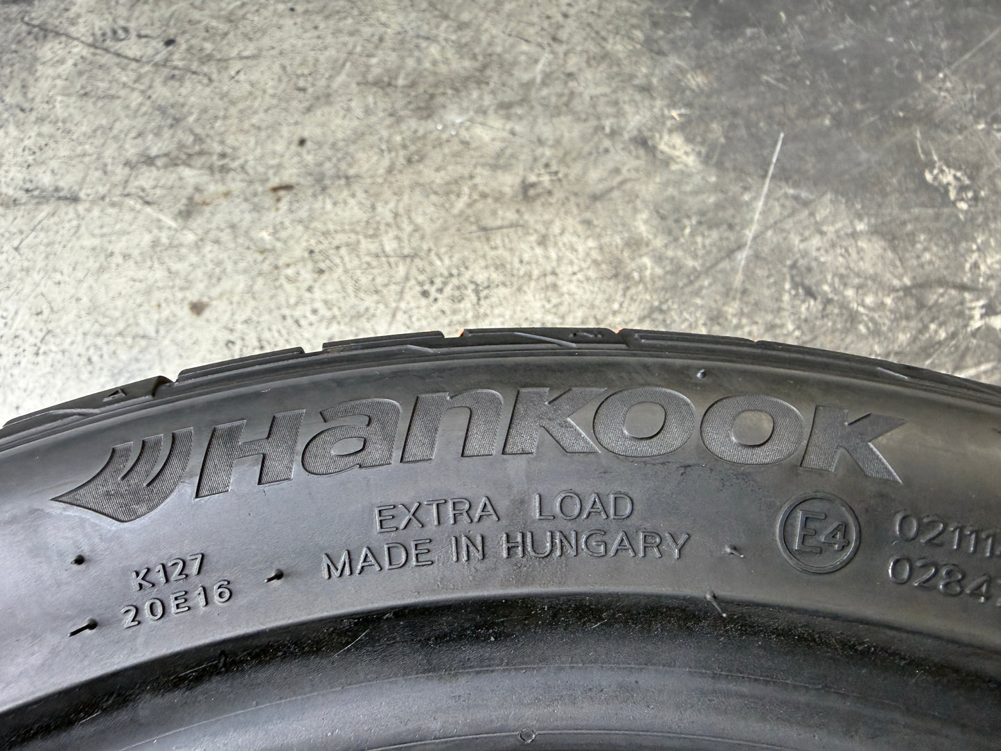 Usato: 2 Pneumatici Hankook Ventus S1 Evo3 K127 205/45R17 88W XL * BMW FSL Estive 80% Residui DOT 2025