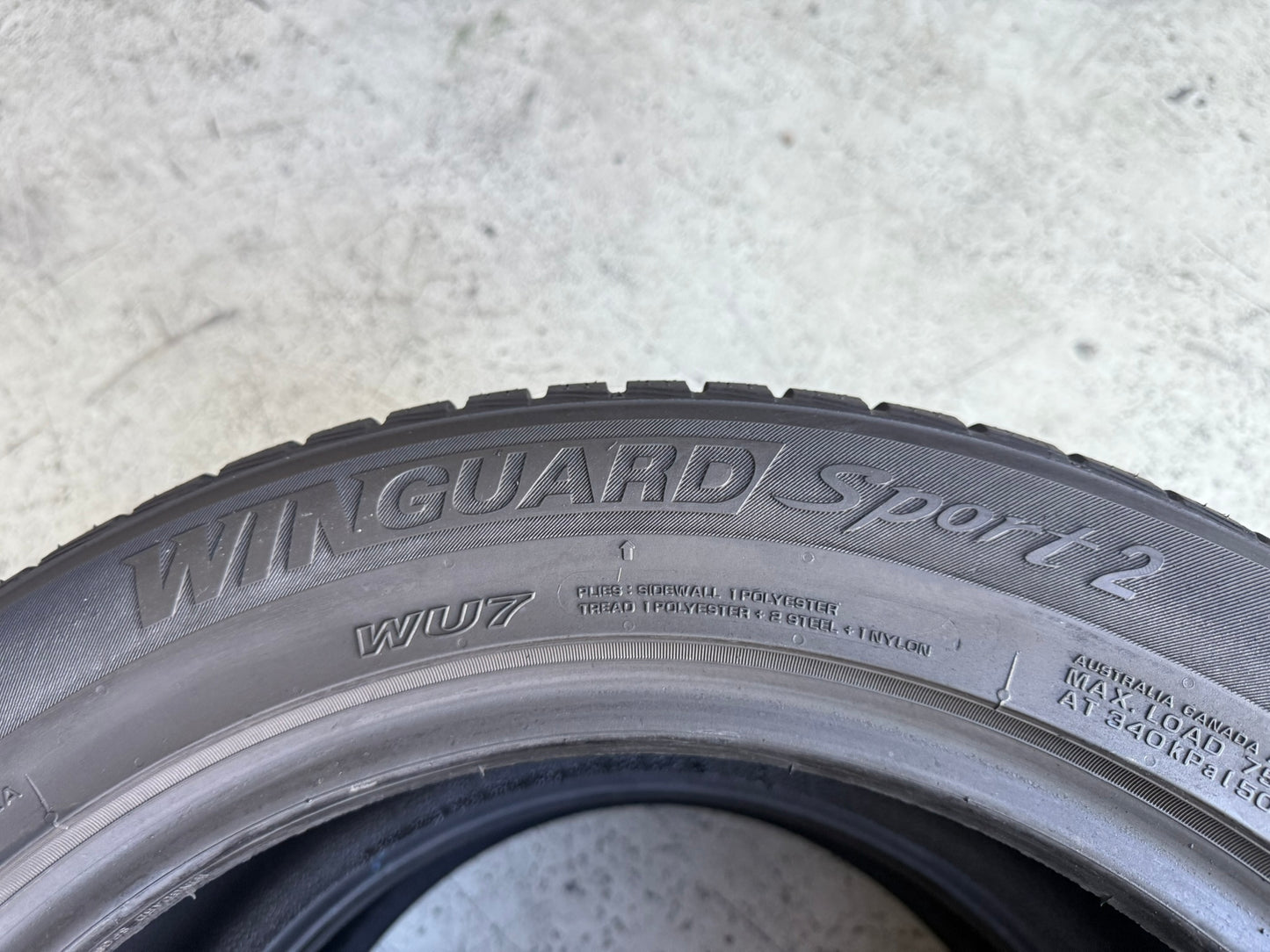 Usato: 2 Gomme 215/55R17 98V XL Nexen Invernali 99% residui