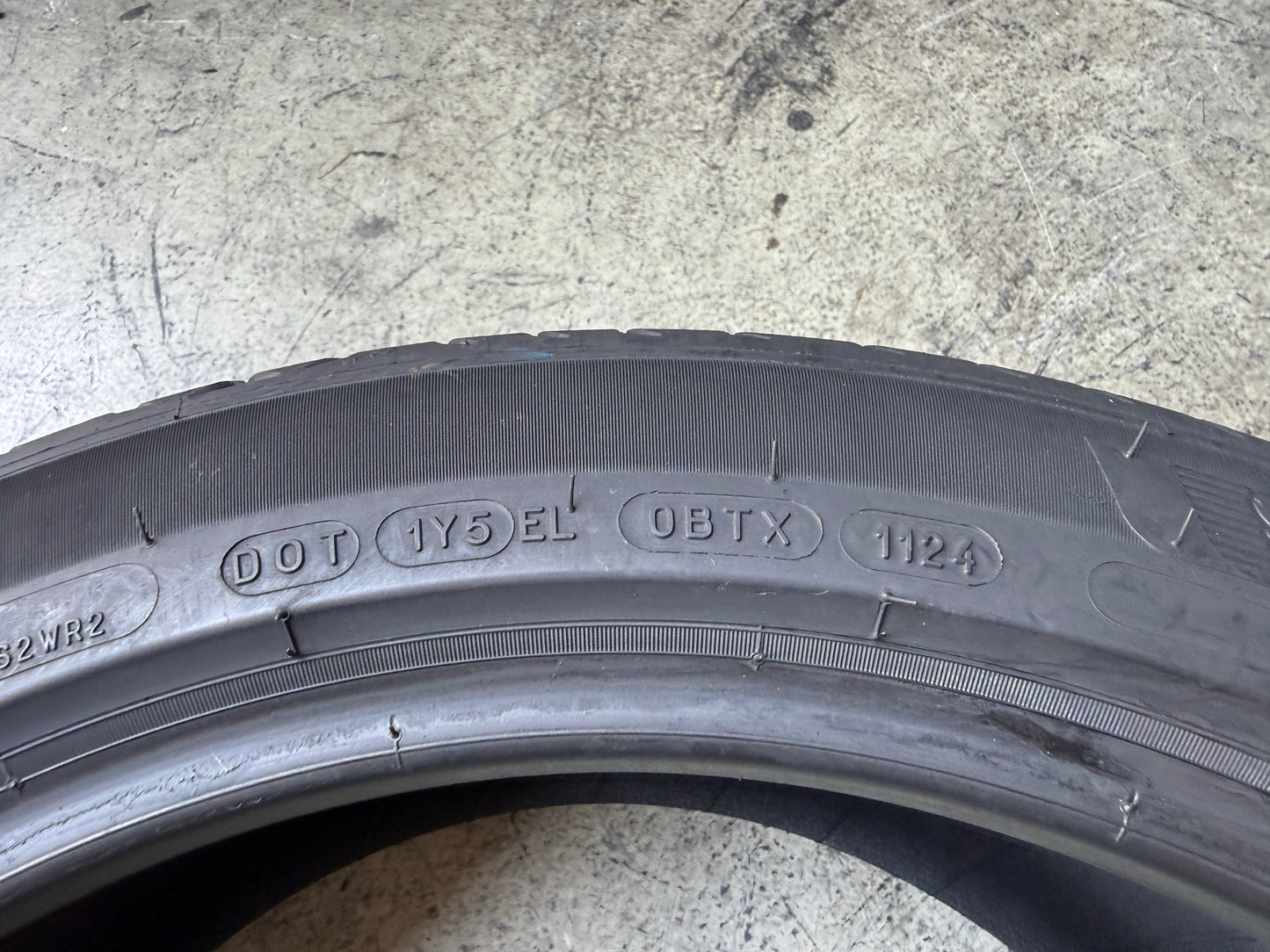 Usato: 4 Pneumatici Michelin e.Primacy Acoustic T2 MFS 235/45R18 98V XL Estive 80% Residui
