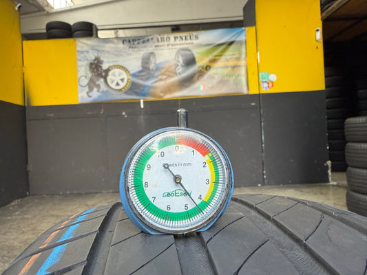 Usato: 2 Pneumatici Michelin Primacy 4 235/45R18 98W XL Estive 75% Residui