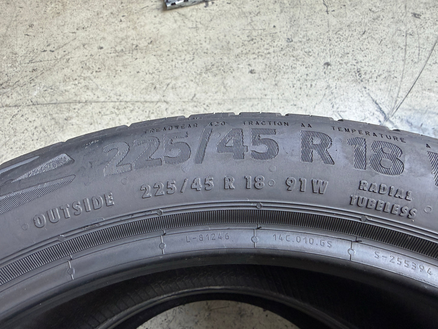 Usato: 2 Pneumatici Continental EcoContact 6 225/45R18 91W MO Estive 85% Residui