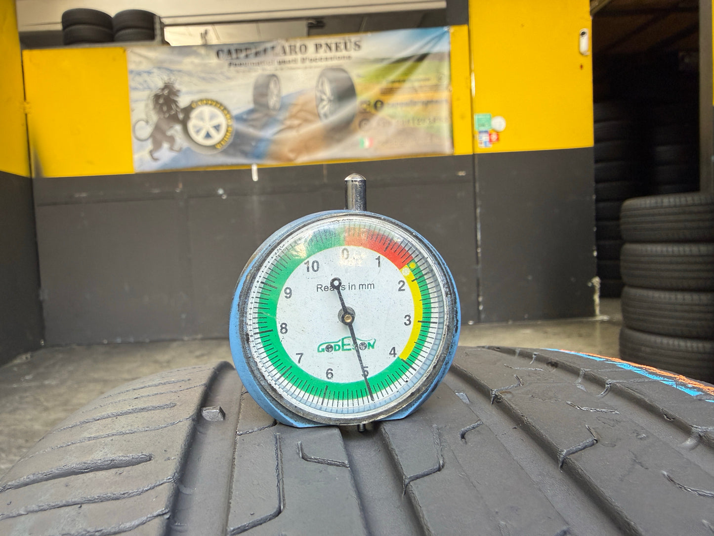 Usato: 2 Pneumatici Continental EcoContact 6 225/45R18 91W MO Estive 85% Residui