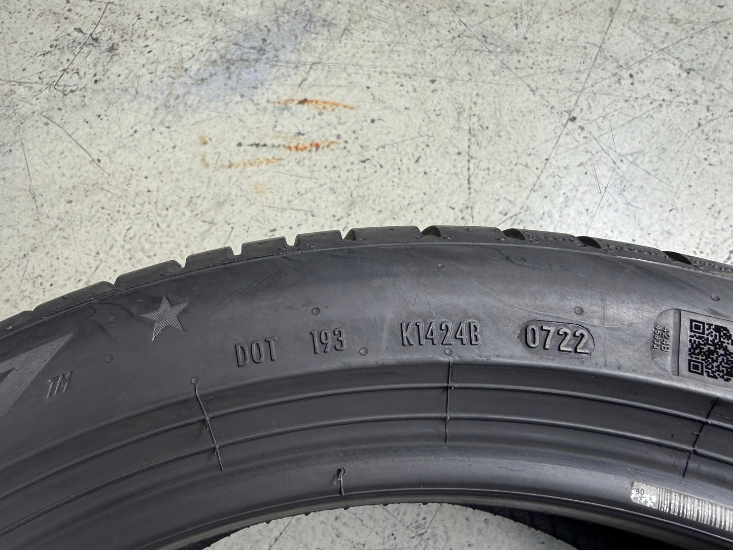 Usato: 4 Pneumatici Pirelli Cinturato P7 C2 * FSL 225/45R18 95Y XL Estive 85-90% Residui