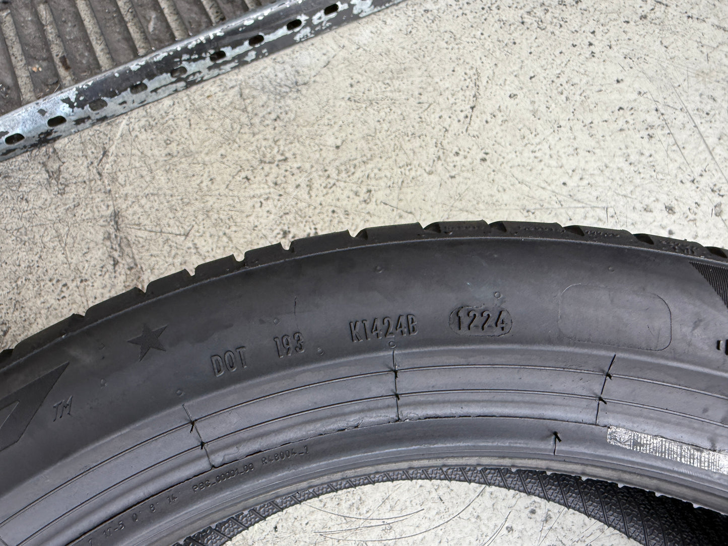 Usato: 4 Pneumatici Pirelli Cinturato P7 C2 * FSL 225/45R18 95Y XL Estive 85-90% Residui