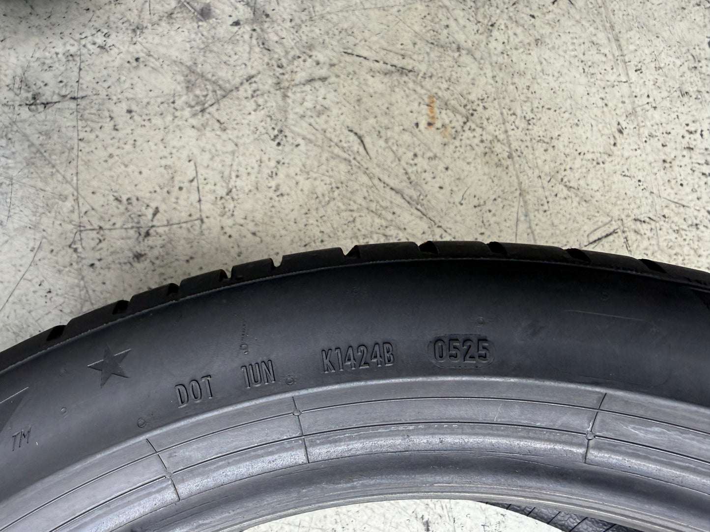 Usato: 4 Pneumatici Pirelli Cinturato P7 C2 * FSL 225/45R18 95Y XL Estive 85-90% Residui