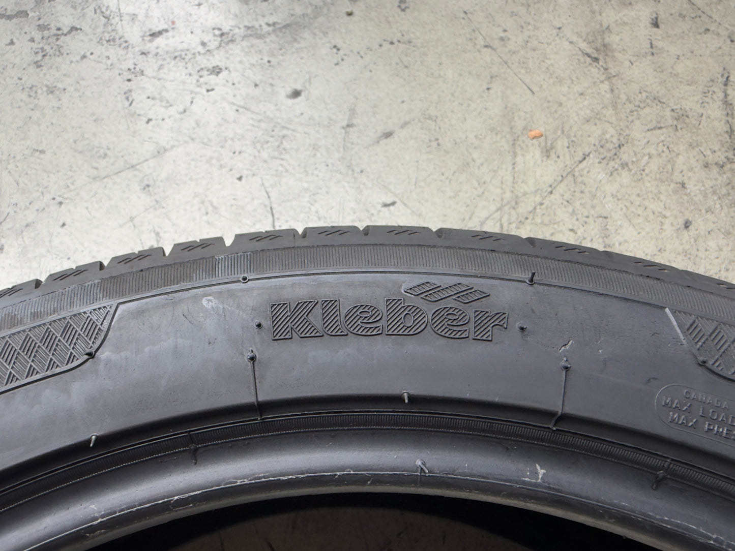 Usato: 4 Pneumatici Kleber Dynaxer UHP 225/45R19 96W XL Estive 85% Residui