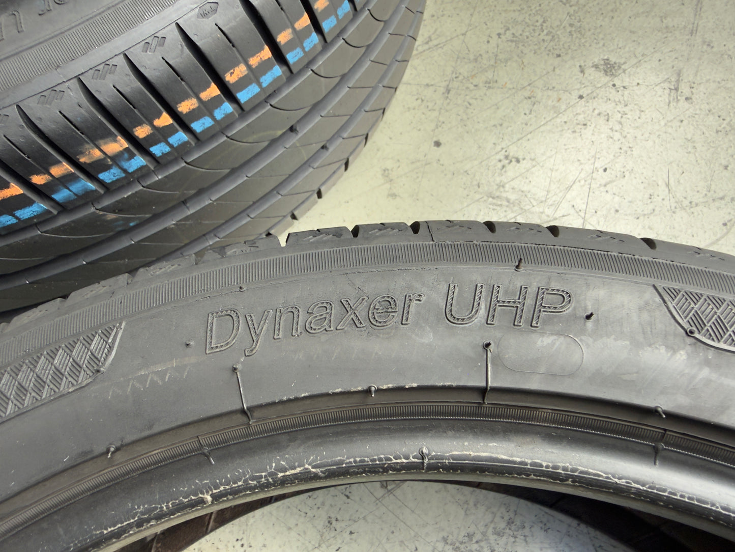 Usato: 4 Pneumatici Kleber Dynaxer UHP 225/45R19 96W XL Estive 85% Residui