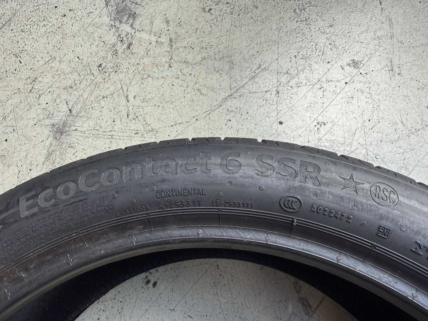 Usato: 4 Pneumatici Continental EcoContact 6 SSR * 225/45R19 96W XL Estive 80% Residui